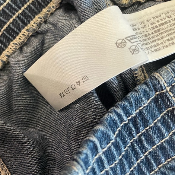 Hollister Dark Wash Denim Short Elastic Waistband S - Picture 6 of 6